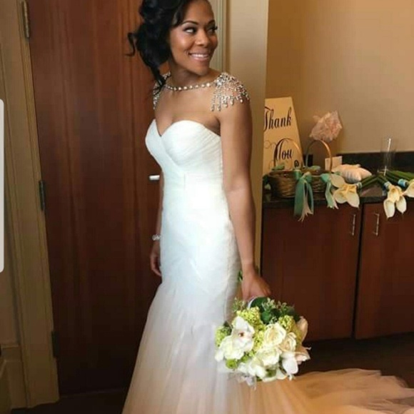 Kleinfeld Mark Zunino Wedding Dress - Picture 1 of 8